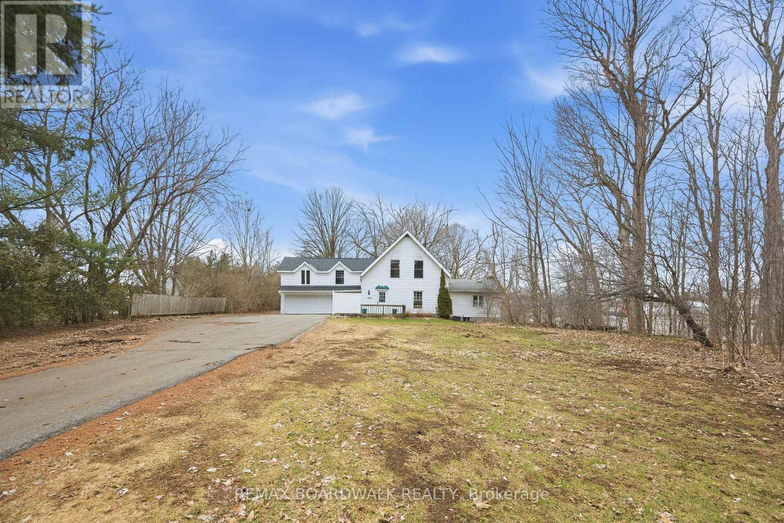 920 Stewart Boulevard, Elizabethtown-Kitley, Ontario  K6V 5T4 - Photo 2 - X12975974