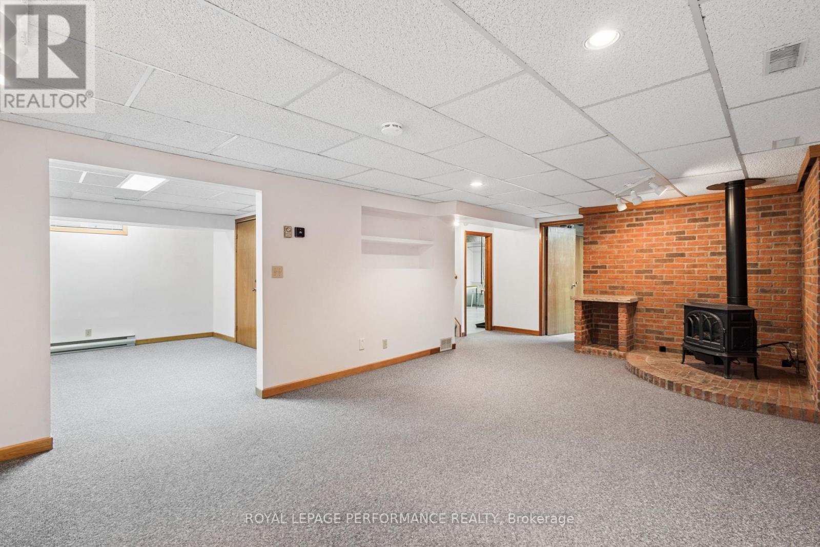 1989 Michigan Avenue, Ottawa, Ontario  K1H 6Y1 - Photo 31 - X12976008