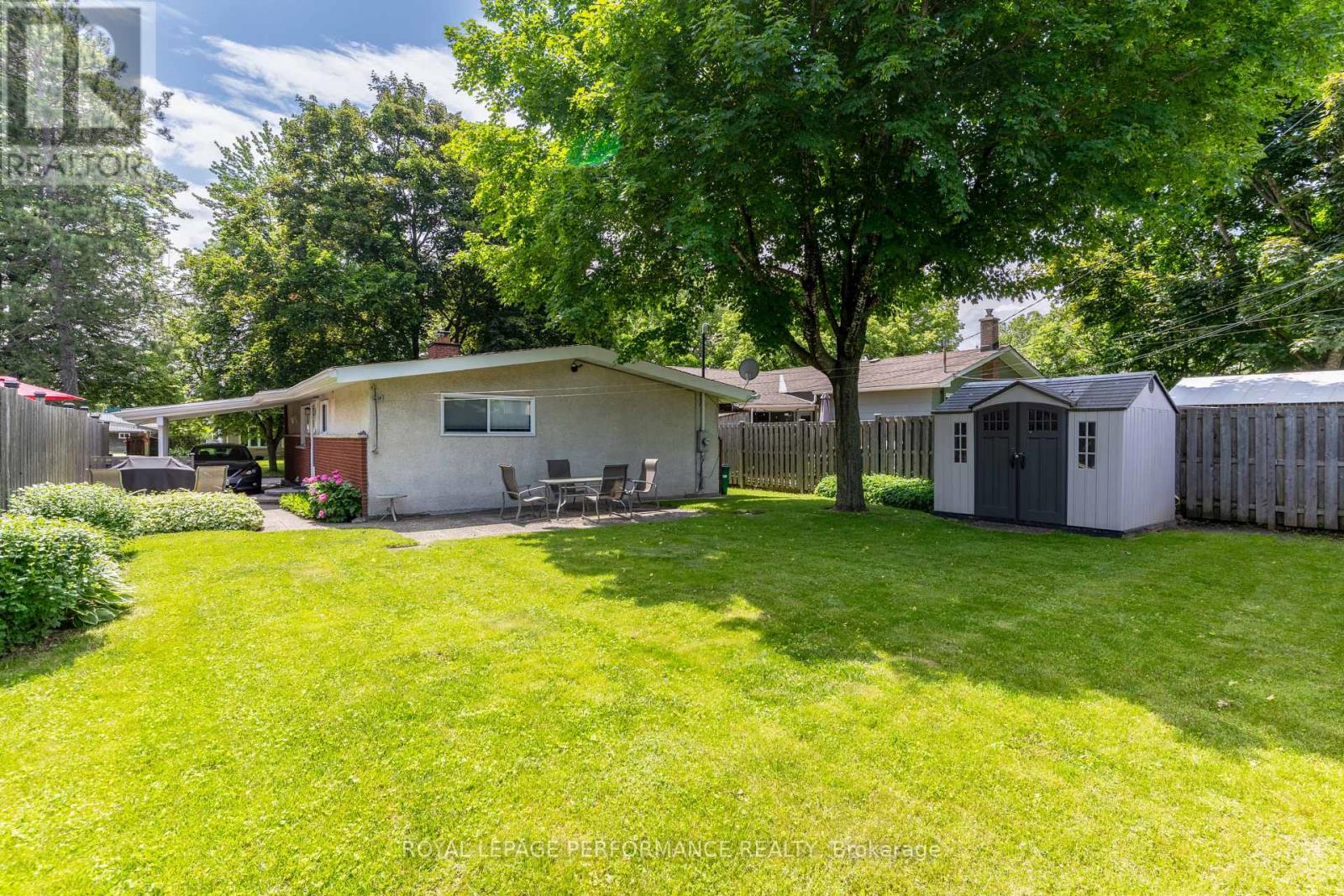 1989 Michigan Avenue, Ottawa, Ontario  K1H 6Y1 - Photo 41 - X12976008