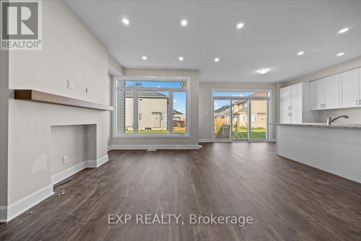 70 Eastwood Drive, Carleton Place, Ontario  K7C 0C4 - Photo 11 - X12976046