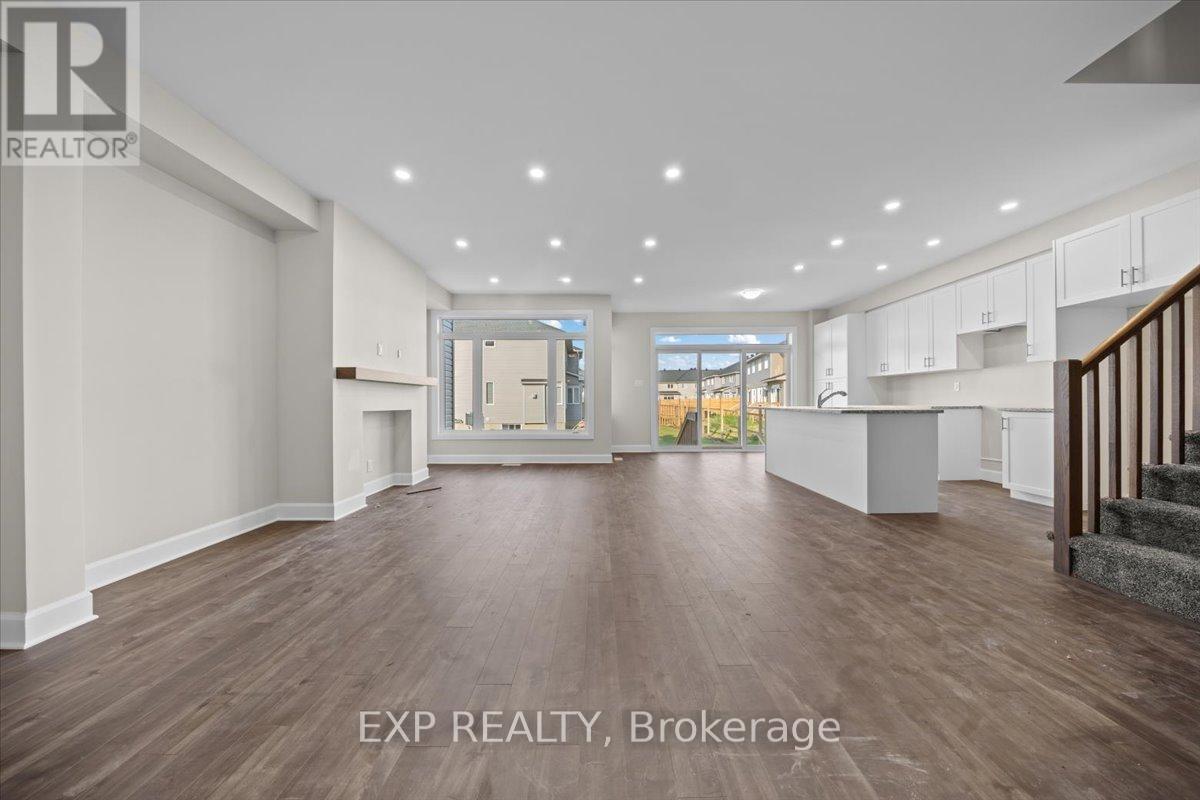 70 Eastwood Drive, Carleton Place, Ontario  K7C 0C4 - Photo 7 - X12976046