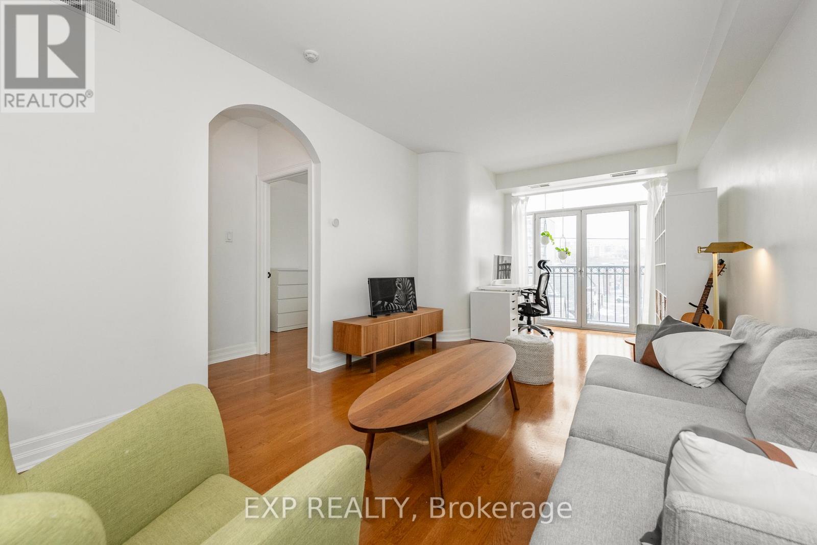 312 - 320 Mcleod Street, Ottawa, Ontario  K2P 1A3 - Photo 12 - X12976068