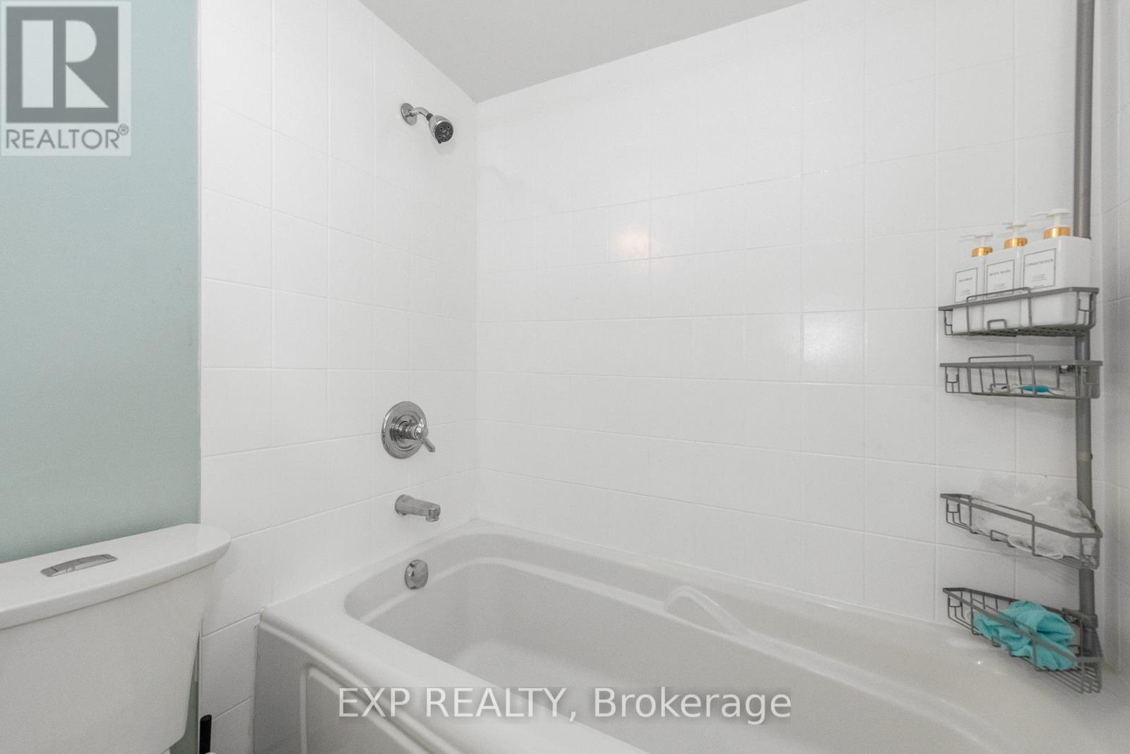 312 - 320 Mcleod Street, Ottawa, Ontario  K2P 1A3 - Photo 23 - X12976068