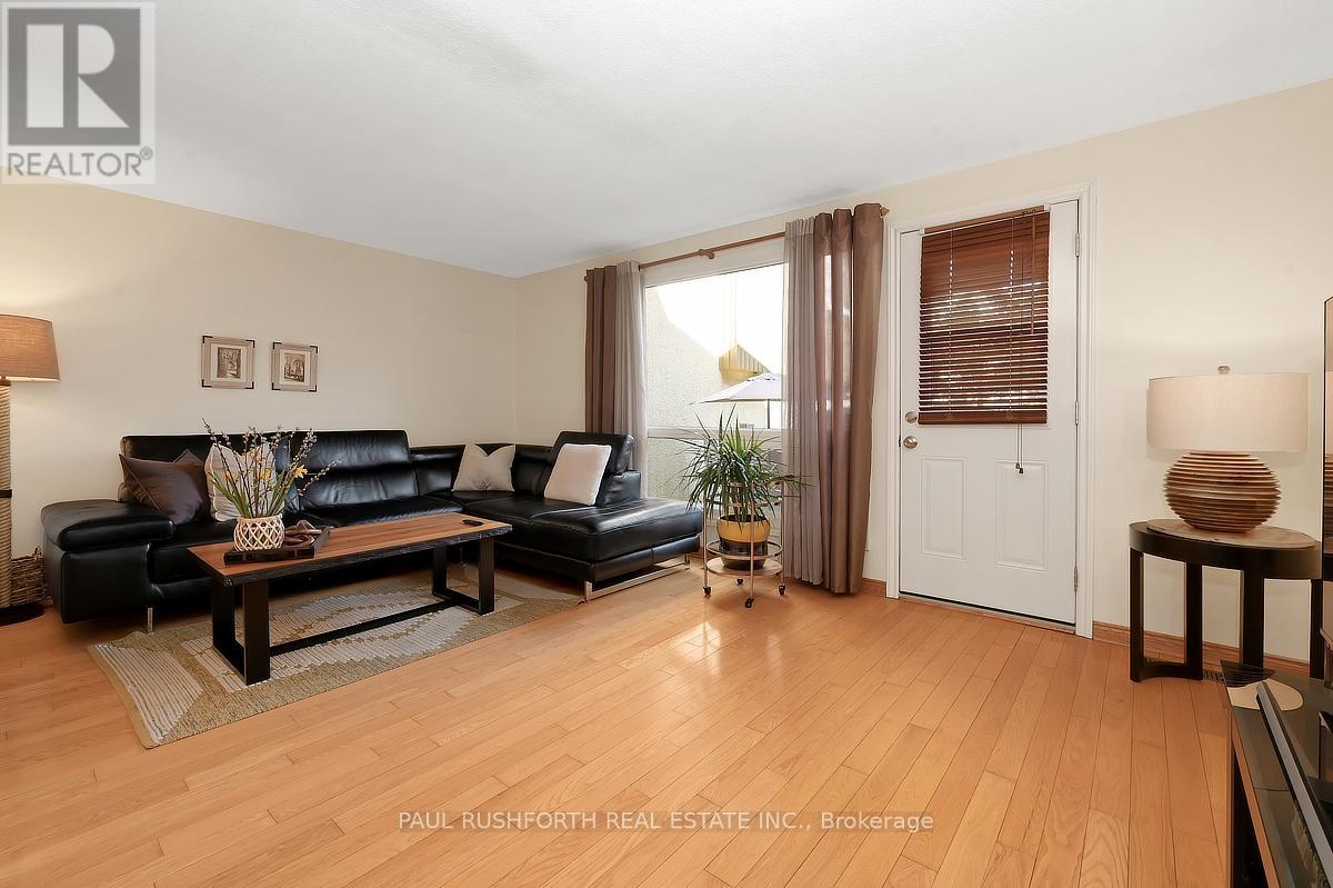 1400 Lassiter Terrace, Ottawa, Ontario  K1J 8N3 - Photo 4 - X12976080