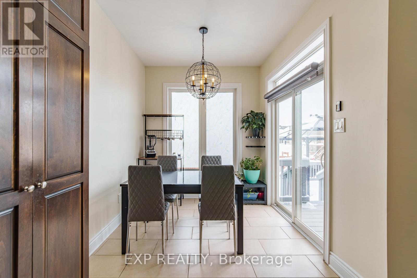 106 Bert Hall Street, Arnprior, Ontario  K7S 0G9 - Photo 8 - X12976088