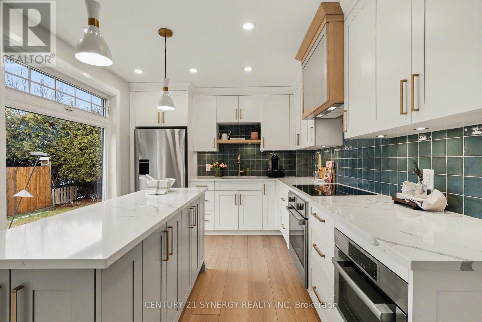 771 Vinette Crescent, Ottawa, Ontario  K1E 1X1 - Photo 11 - X12976092