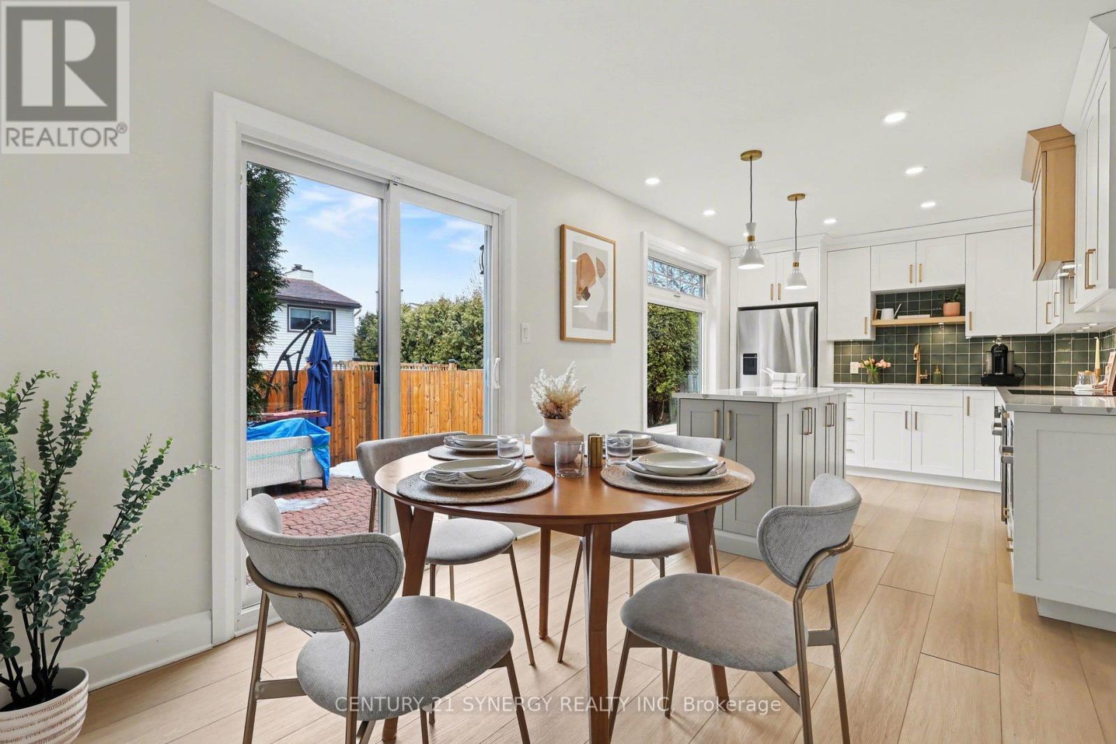 771 Vinette Crescent, Ottawa, Ontario  K1E 1X1 - Photo 7 - X12976092