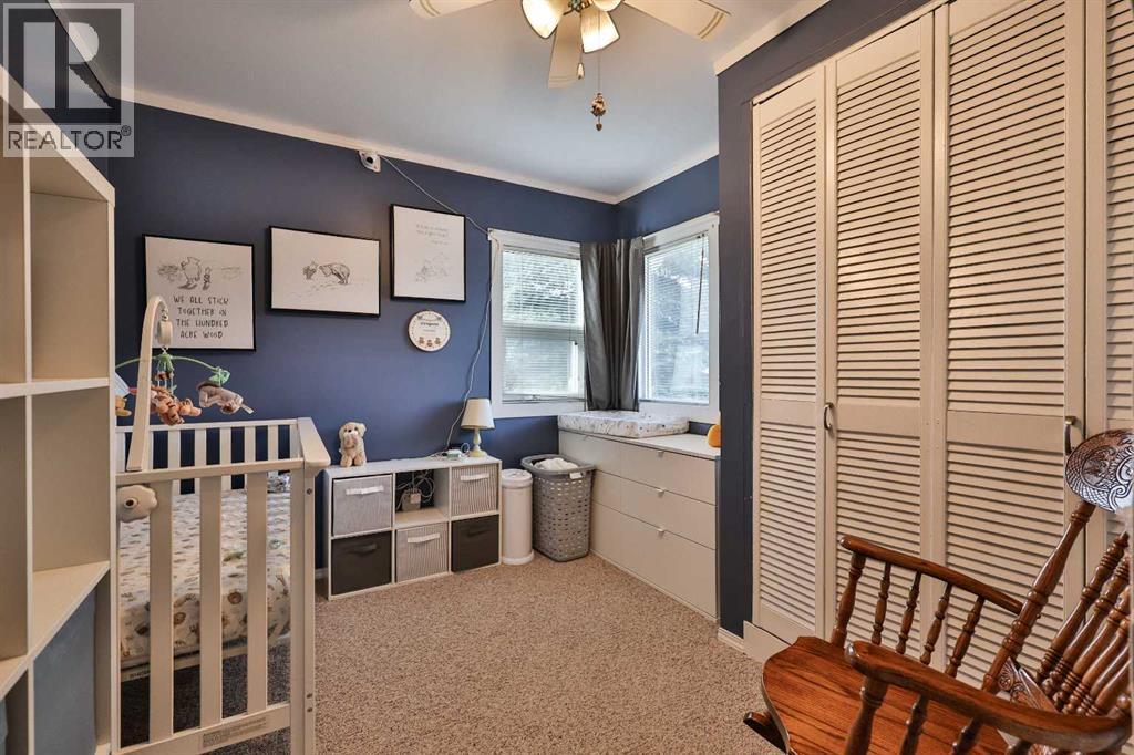 405 5 Avenue, Warner, Alberta  T0K 2L0 - Photo 18 - A2294490