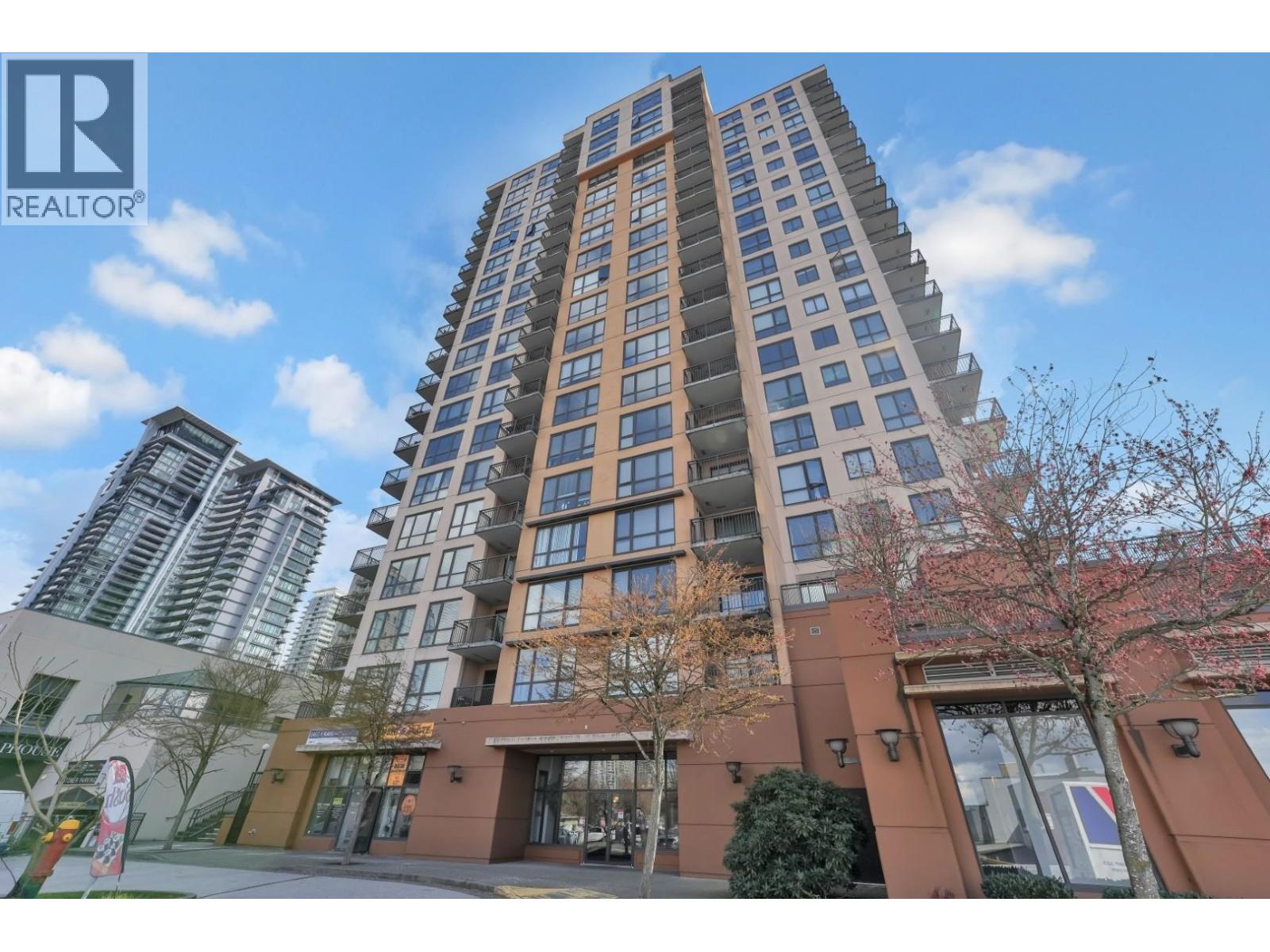 304 511 Rochester Avenue, Coquitlam, British Columbia  V3K 0A2 - Photo 1 - R3109137