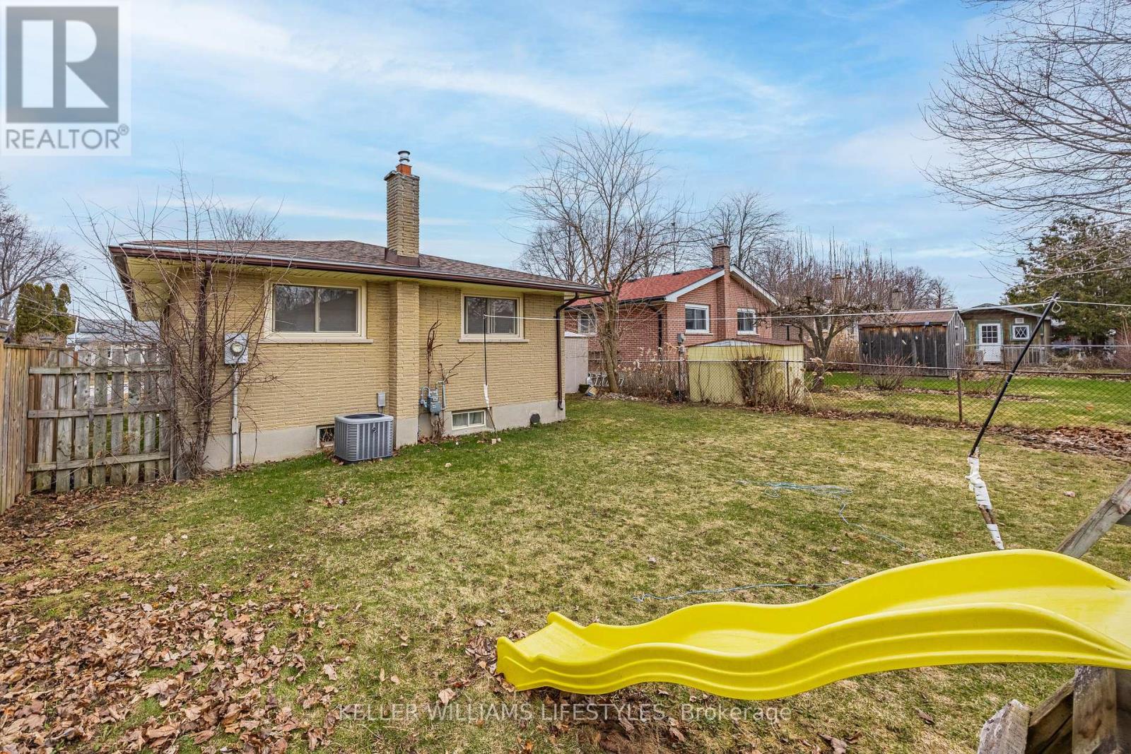 9 Buchan Road, London East, Ontario  N5V 1K9 - Photo 5 - X12975924