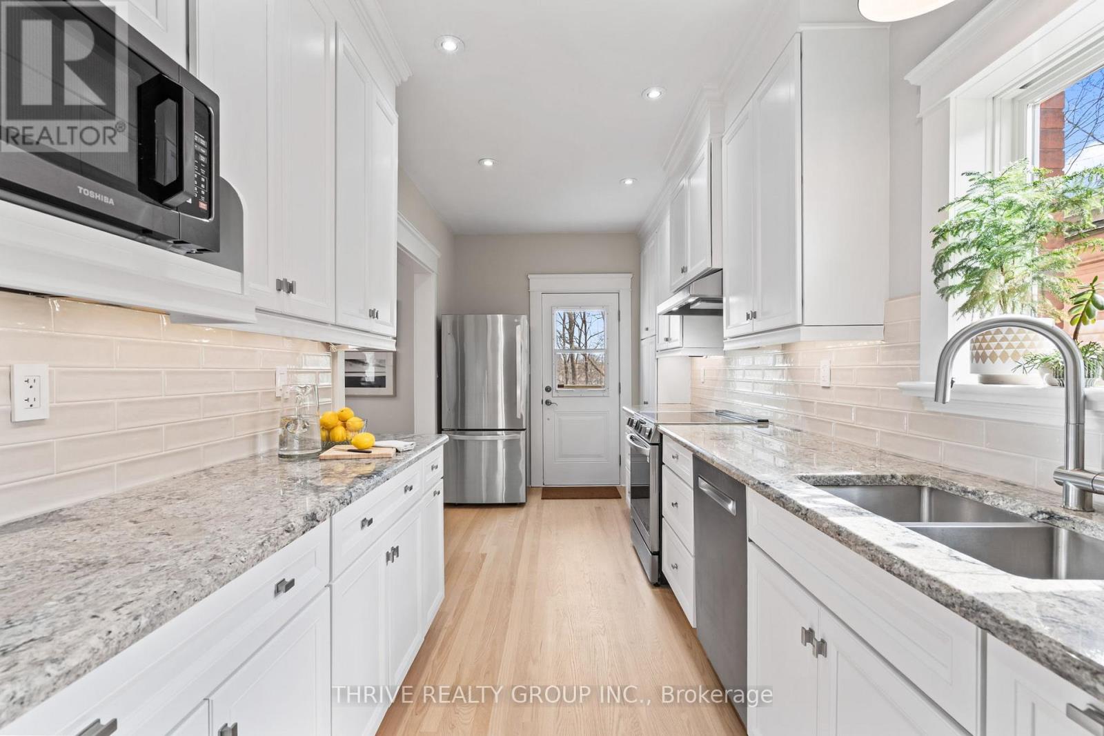 114 Wortley Road, London South (South F), Ontario  N6C 3N8 - Photo 14 - X12975946