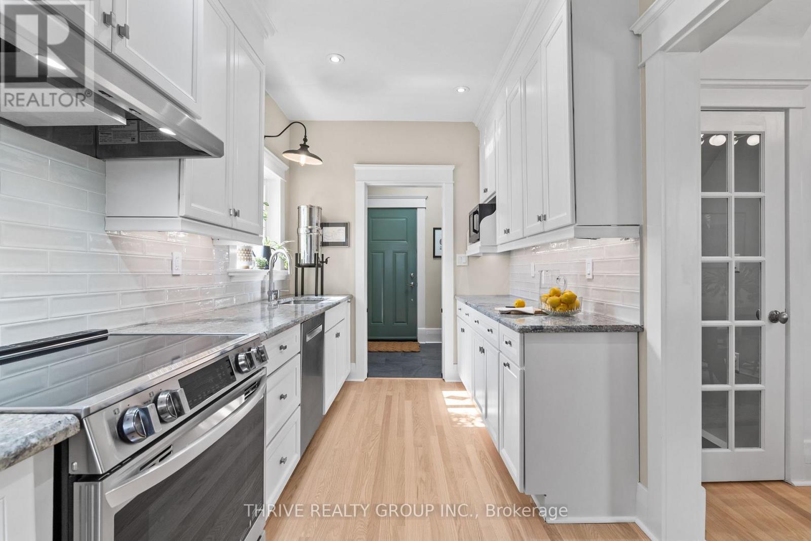 114 Wortley Road, London South (South F), Ontario  N6C 3N8 - Photo 17 - X12975946