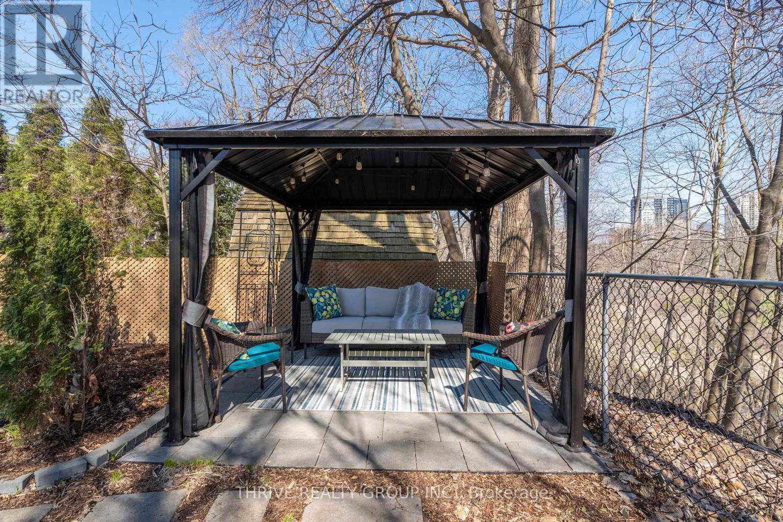 114 Wortley Road, London South (South F), Ontario  N6C 3N8 - Photo 41 - X12975946