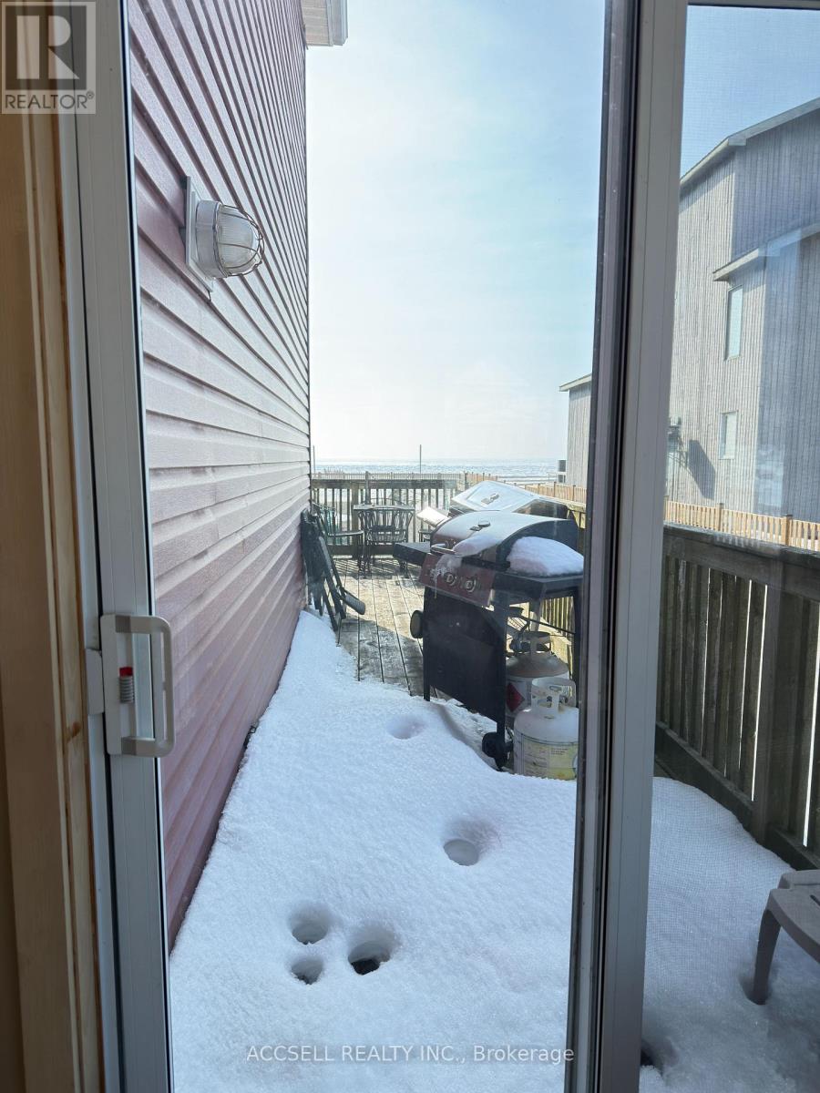 21 - 374 Edith Cavell Boulevard, Central Elgin, Ontario  N5L 1E5 - Photo 11 - X12976024