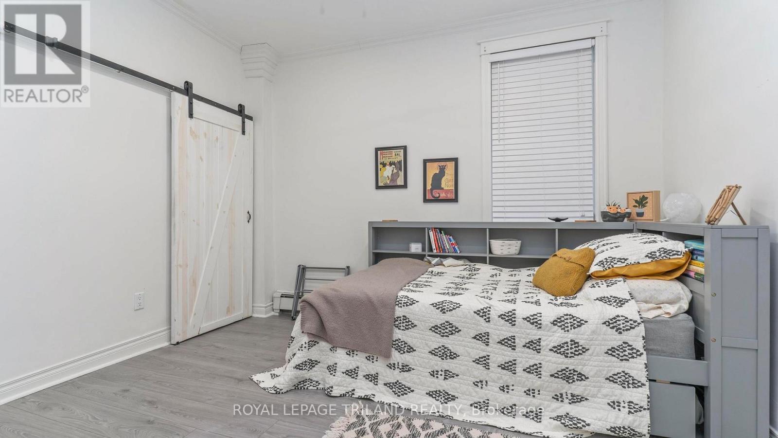 114 Elmwood Avenue E, London South (South F), Ontario  N6C 1J5 - Photo 15 - X12976102