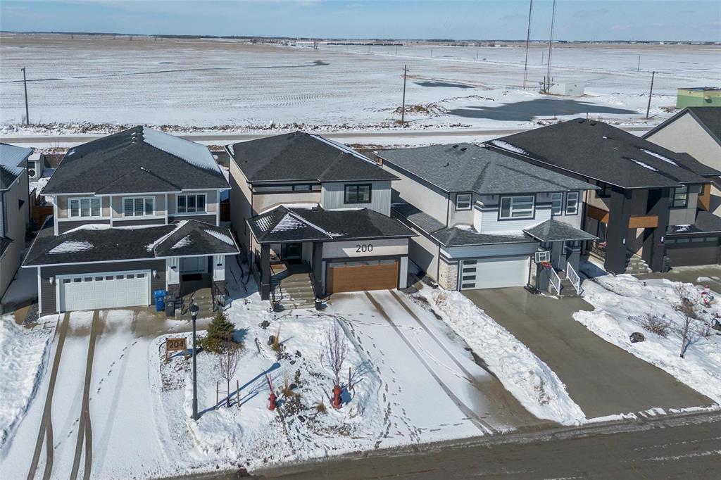 200 Windflower Road, Winnipeg, Manitoba  R3Y 0X7 - Photo 1 - 202606629