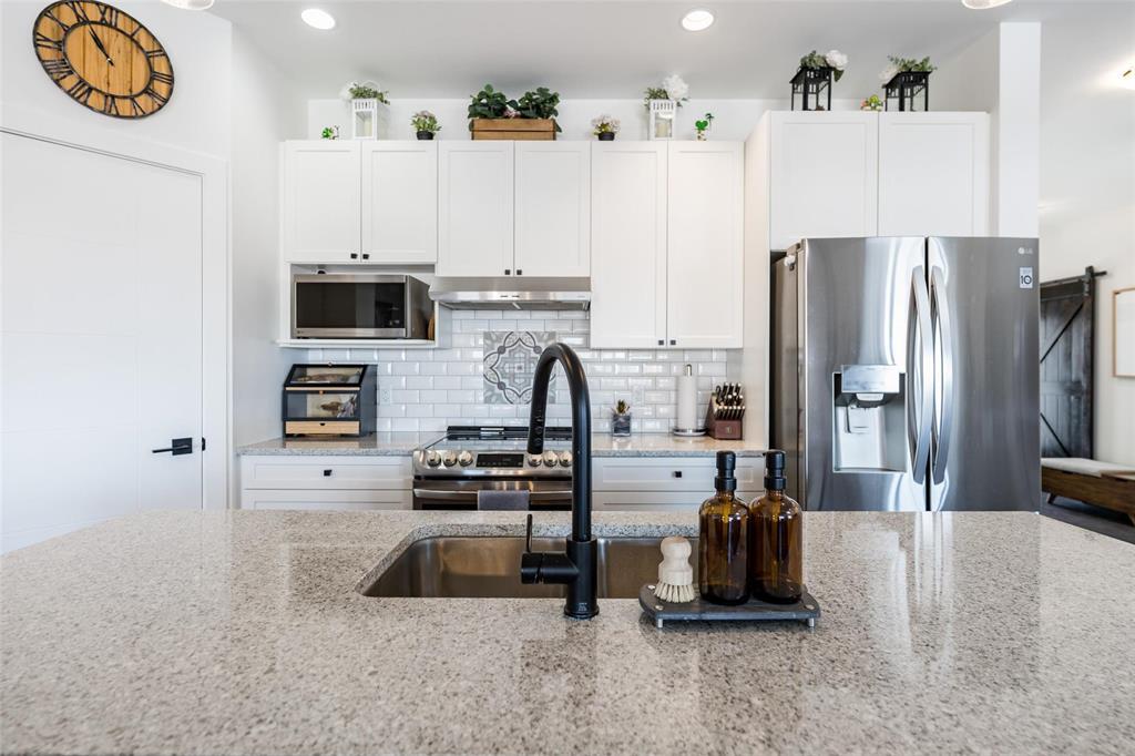 200 Windflower Road, Winnipeg, Manitoba  R3Y 0X7 - Photo 16 - 202606629