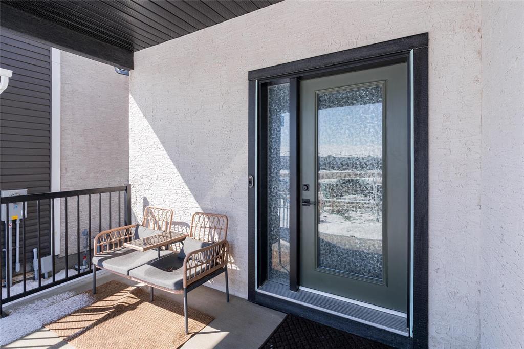 200 Windflower Road, Winnipeg, Manitoba  R3Y 0X7 - Photo 2 - 202606629