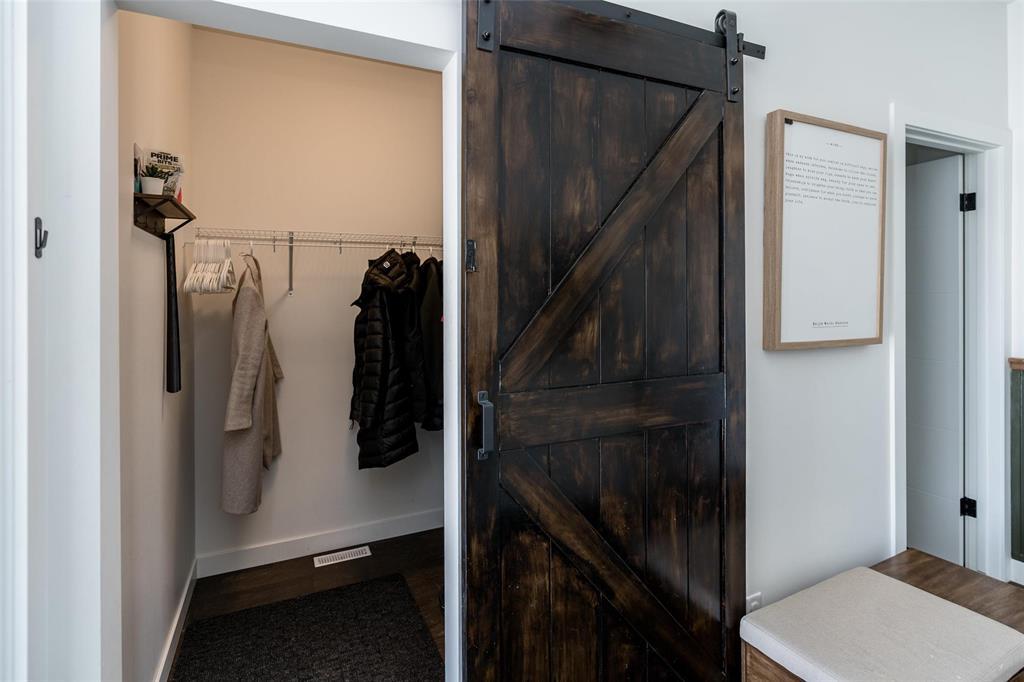 200 Windflower Road, Winnipeg, Manitoba  R3Y 0X7 - Photo 4 - 202606629