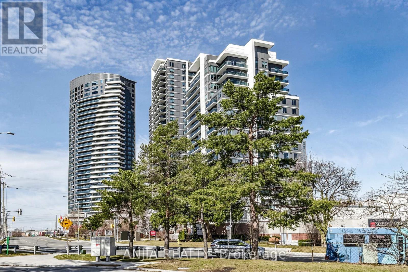 331 - 7161 Yonge Street, Markham, Ontario  L3T 0C8 - Photo 3 - N12965240