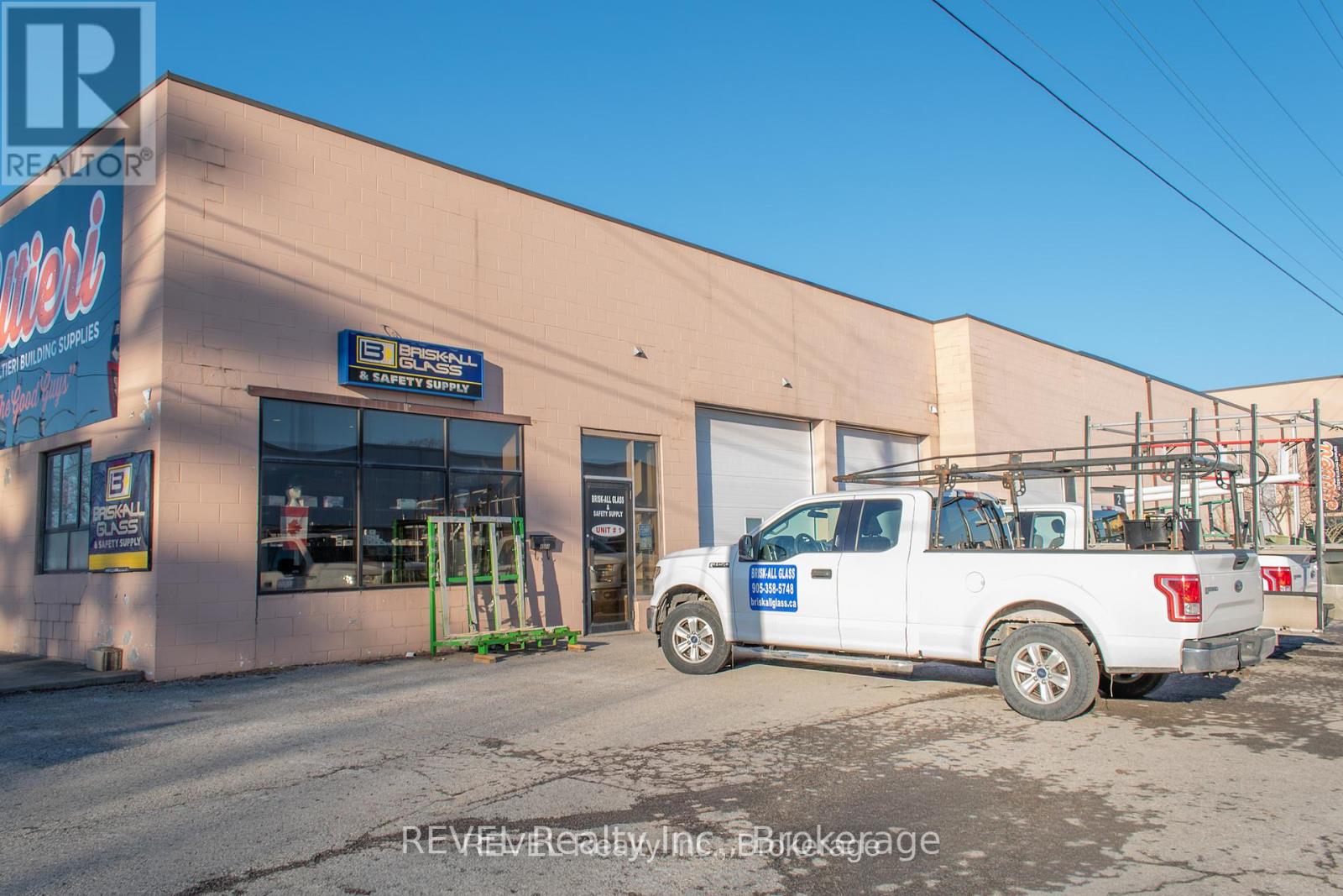 4564 Montrose Road, Niagara Falls, Ontario  L2H 1K2 - Photo 1 - X12881562