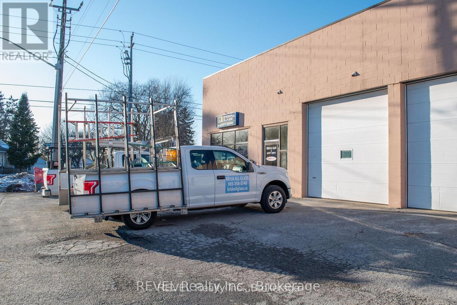 4564 Montrose Road, Niagara Falls, Ontario  L2H 1K2 - Photo 2 - X12881562