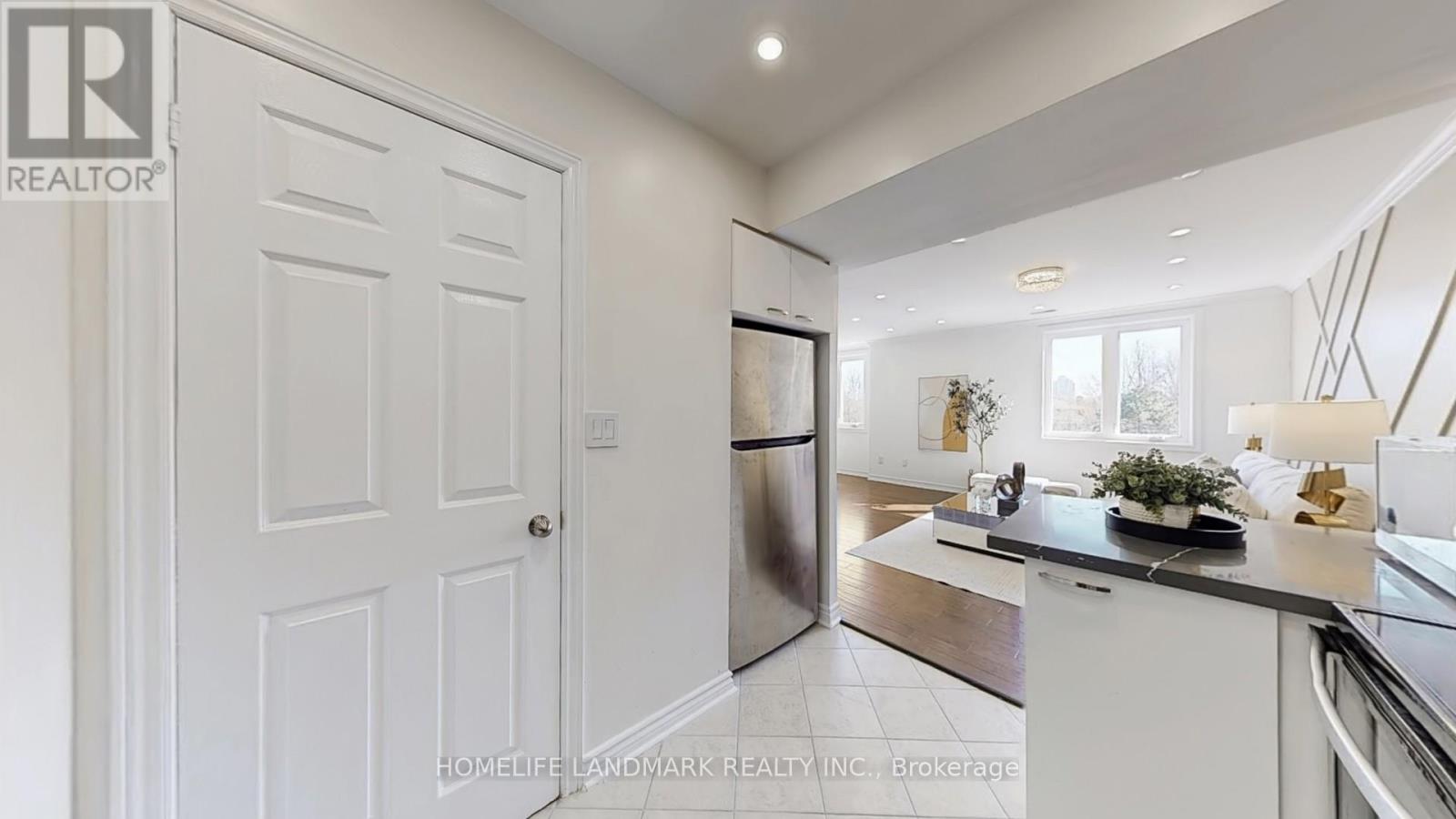 614 - 75 Weldrick Road E, Richmond Hill, Ontario  L4C 0H9 - Photo 19 - N12968796