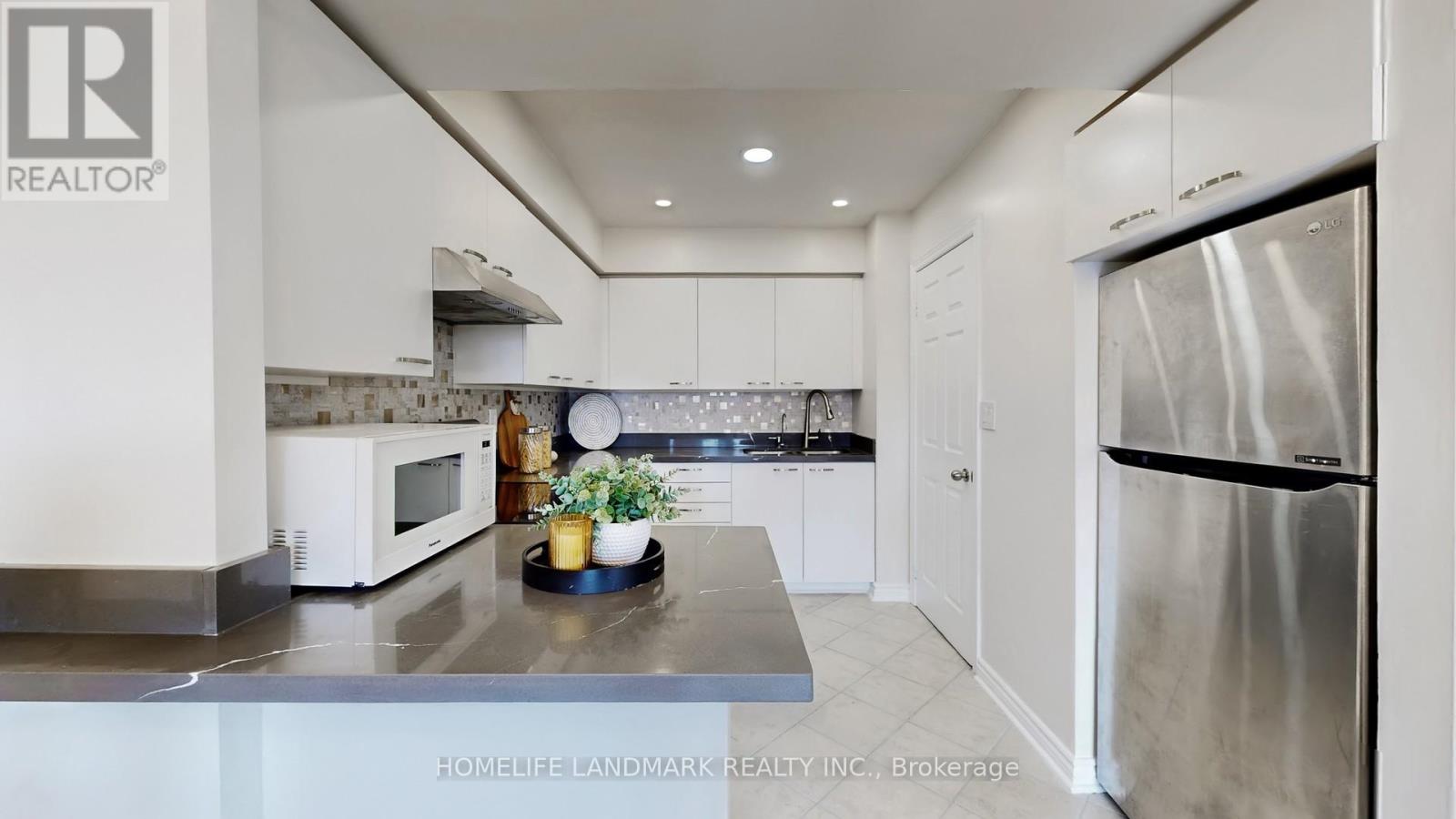 614 - 75 Weldrick Road E, Richmond Hill, Ontario  L4C 0H9 - Photo 15 - N12968796