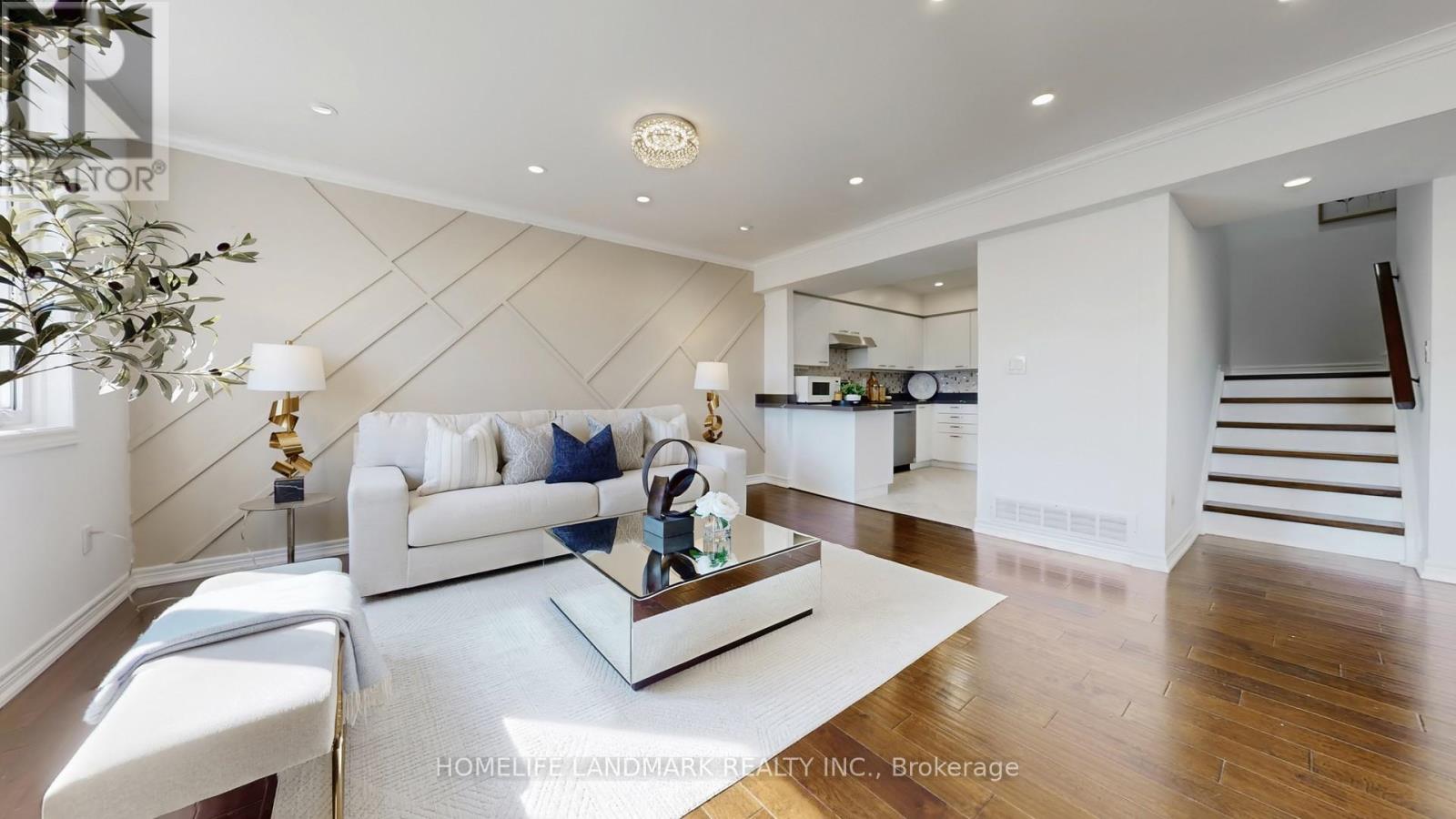 614 - 75 Weldrick Road E, Richmond Hill, Ontario  L4C 0H9 - Photo 5 - N12968796