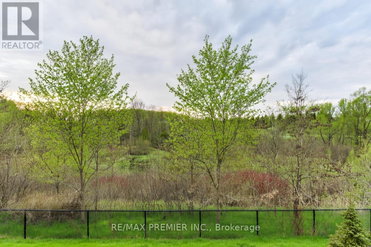 126 Burns Boulevard, King, Ontario  L7B 0M2 - Photo 14 - N12975636