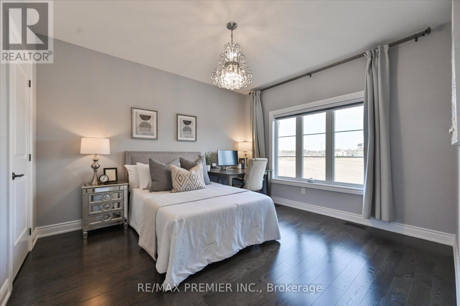 126 Burns Boulevard, King, Ontario  L7B 0M2 - Photo 34 - N12975636