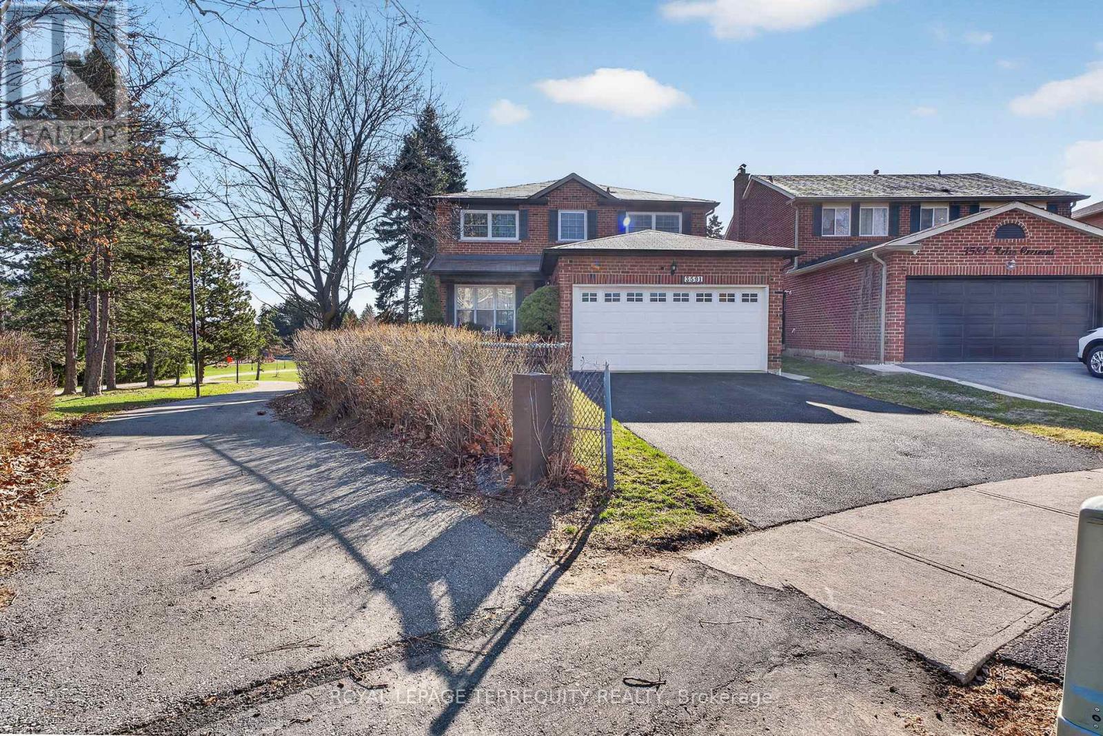 3591 Kelso Crescent, Mississauga, Ontario  L5L 4R9 - Photo 2 - W12793438