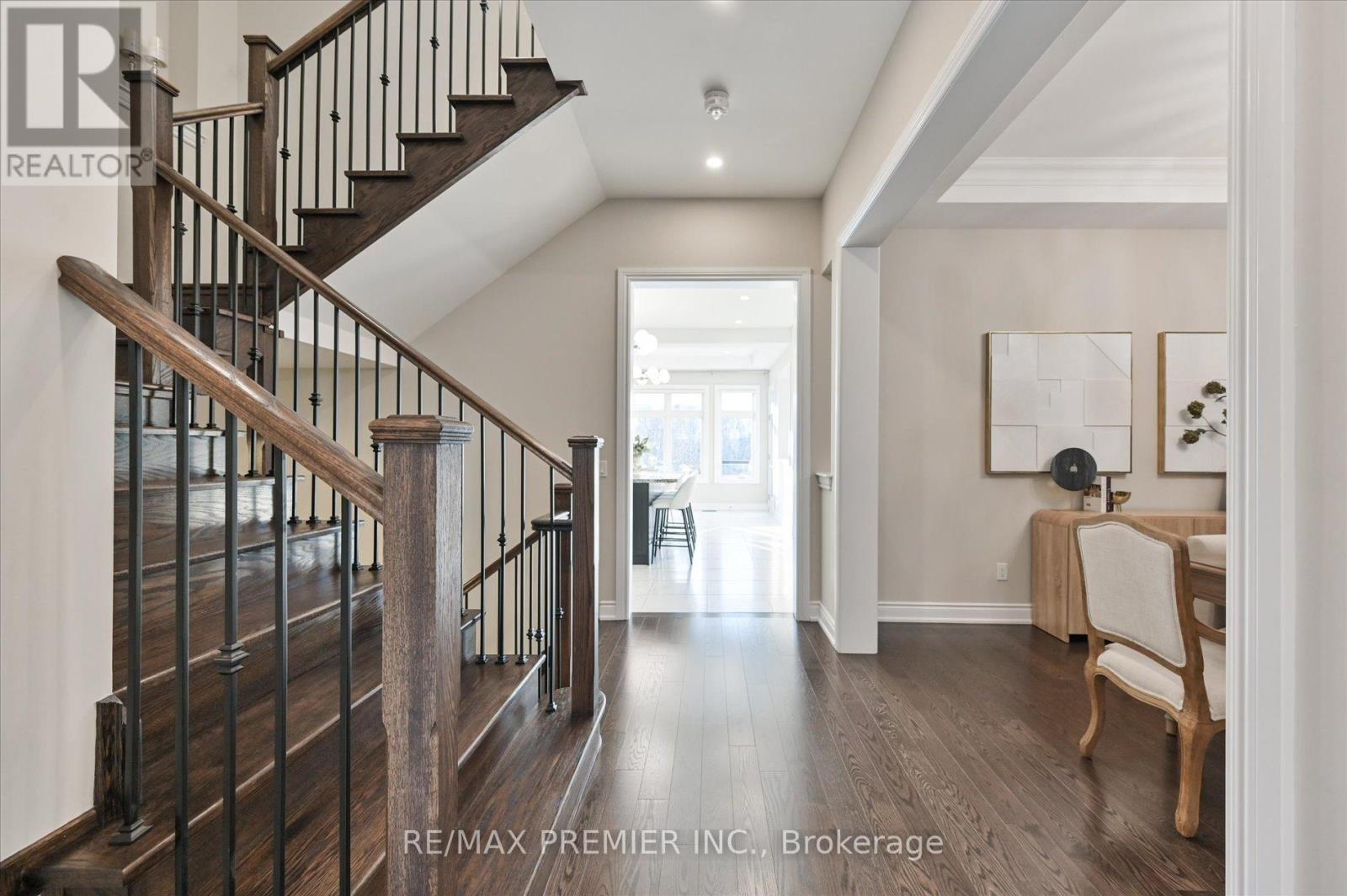 126 Burns Boulevard, King, Ontario  L7B 0M2 - Photo 6 - N12975636