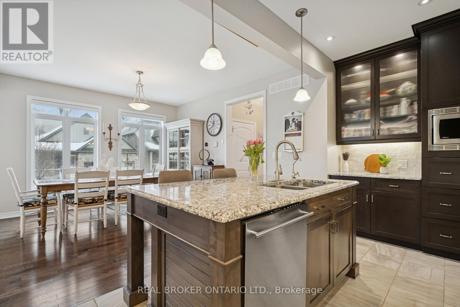 10 Chestnut Drive, Guelph/eramosa, Ontario  N0B 2K0 - Photo 7 - X12816722