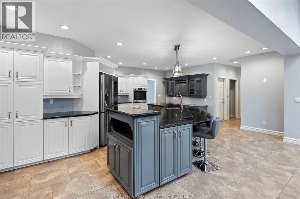 15 Fasan Crescent, Tecumseh, Ontario  N8N 4L1 - Photo 9 - 26007583