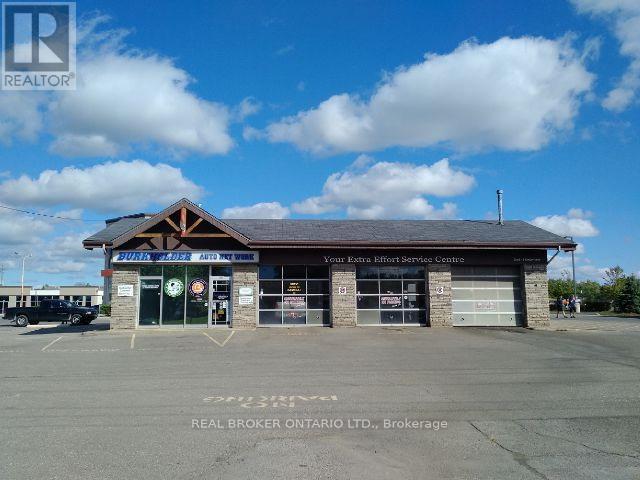 180 Fitch Street, Welland, Ontario  L3C 4V8 - Photo 2 - X12976058