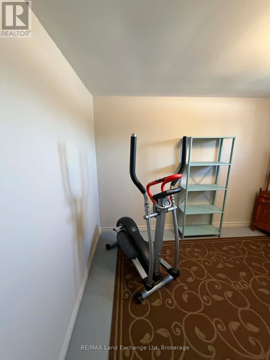 1 Jordan Drive, North Huron (East Wawanosh), Ontario  N0G 1E0 - Photo 17 - X12798528