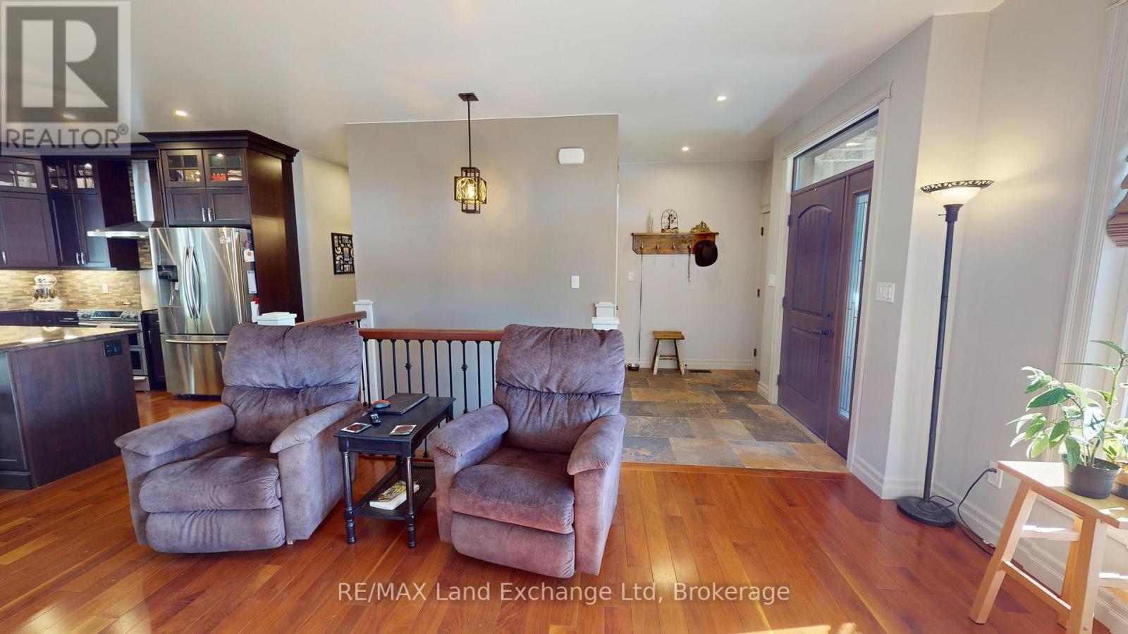 661 Gloria Street, North Huron (Blyth), Ontario  N0M 1H0 - Photo 7 - X12820092