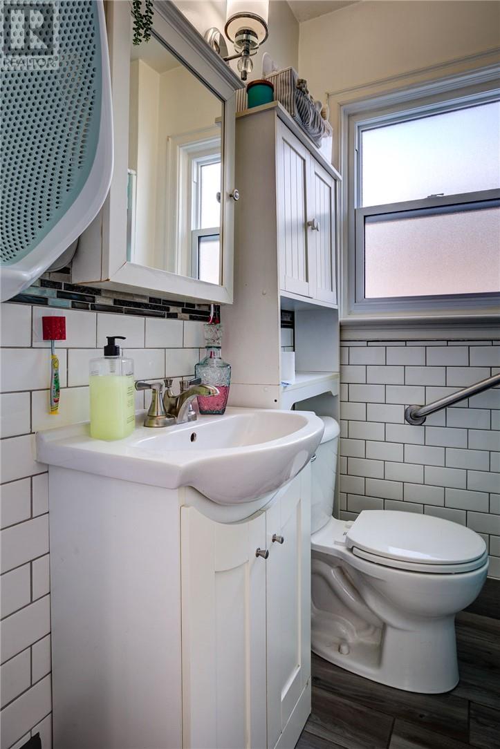 39 Dean Avenue, Sudbury, Ontario  P3C 3B8 - Photo 6 - 2127054