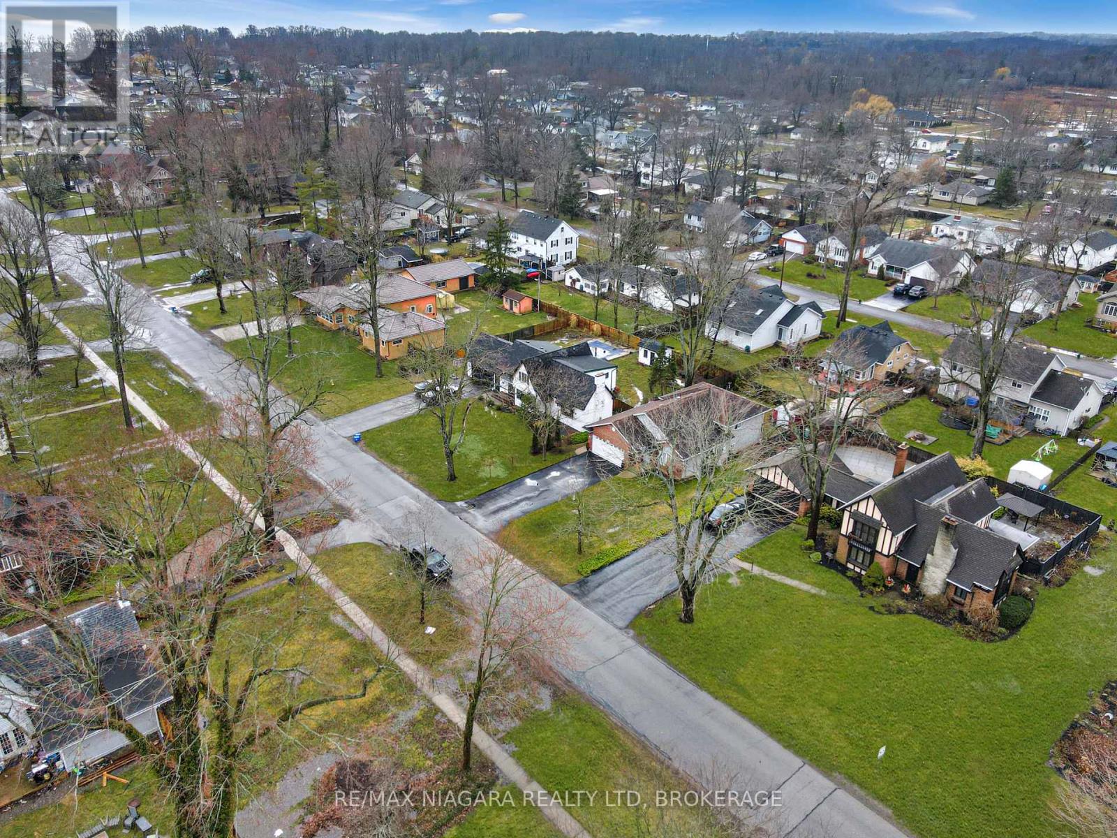 629 Daytona Drive, Fort Erie, Ontario  L2A 4Z5 - Photo 28 - X12880814