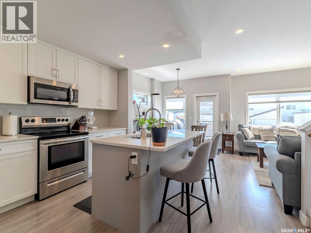 114 Germain Court, Saskatoon, Saskatchewan  S7W 0Y3 - Photo 5 - SK032437