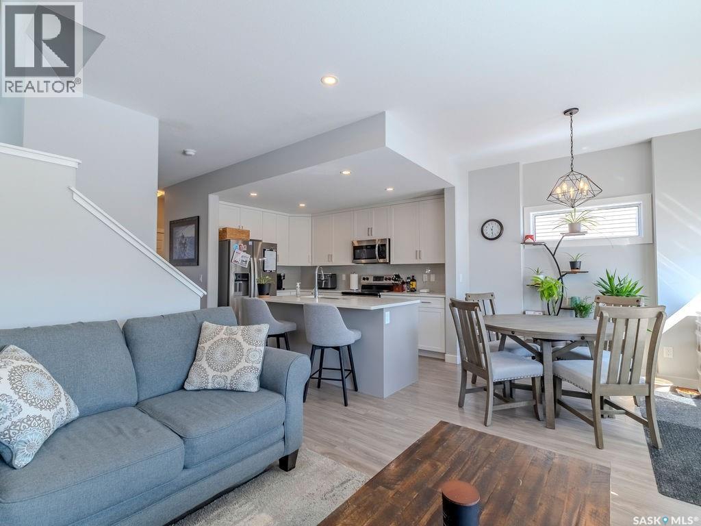 114 Germain Court, Saskatoon, Saskatchewan  S7W 0Y3 - Photo 6 - SK032437