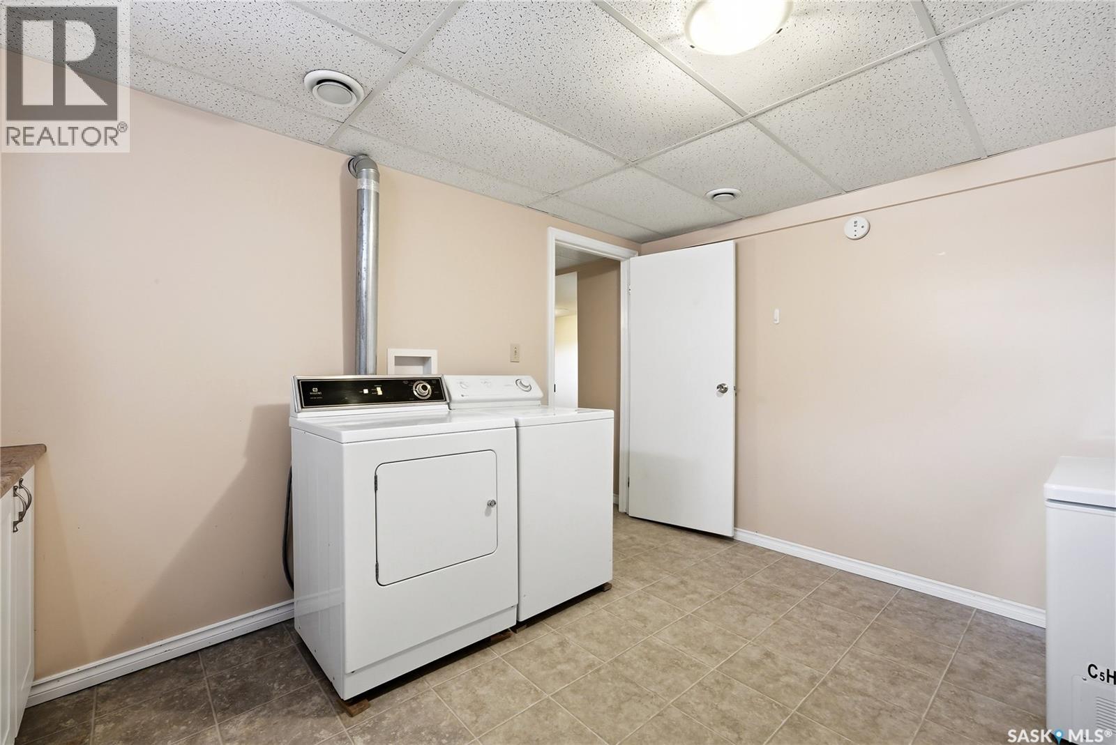 2815 Kutarna Crescent, Regina, Saskatchewan  S4V 0S9 - Photo 34 - SK032403