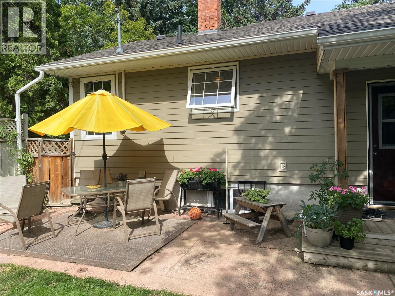 1108 Grafton Avenue, Moose Jaw, Saskatchewan  S6H 3S5 - Photo 41 - SK032389