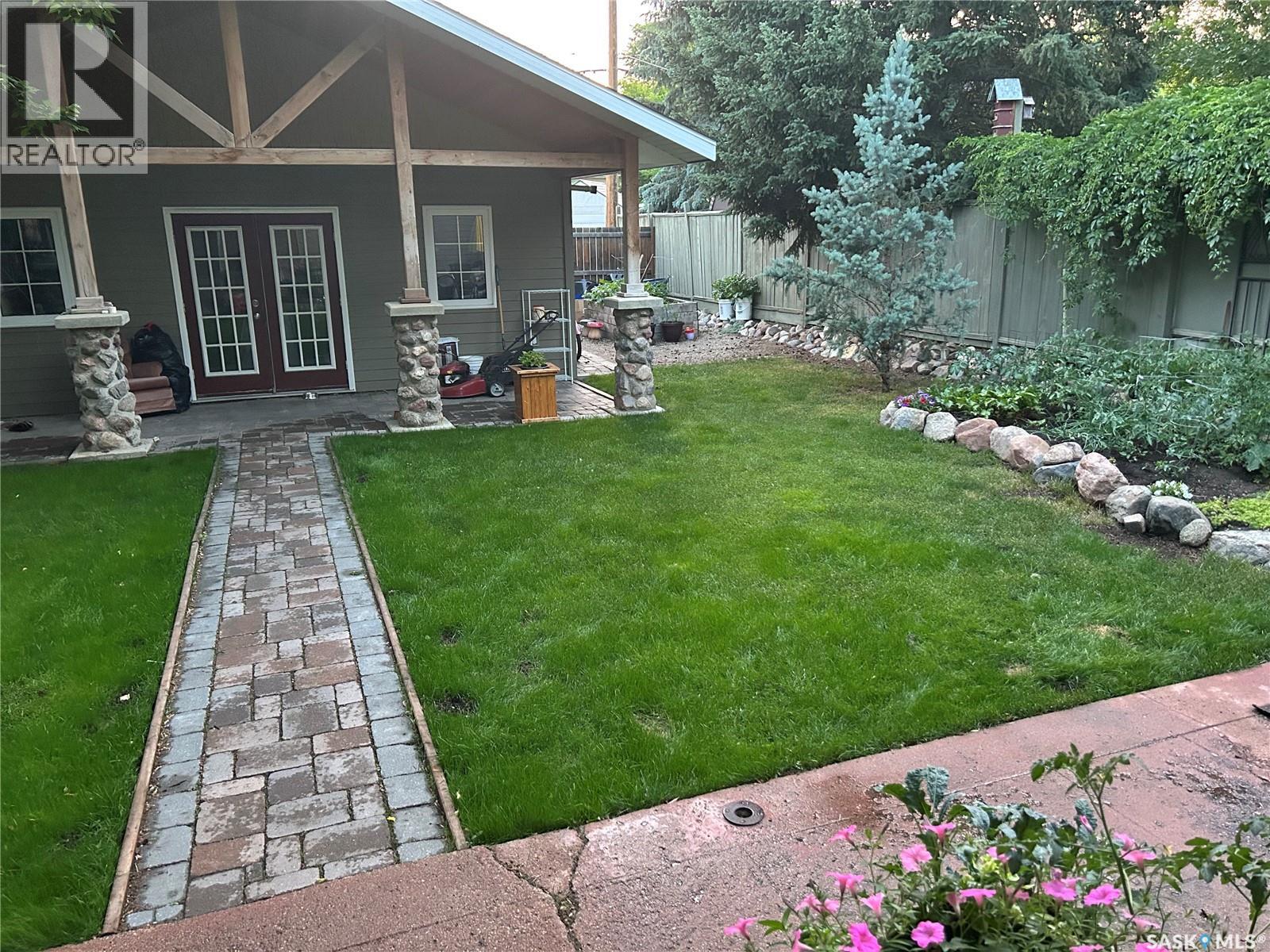 1108 Grafton Avenue, Moose Jaw, Saskatchewan  S6H 3S5 - Photo 43 - SK032389