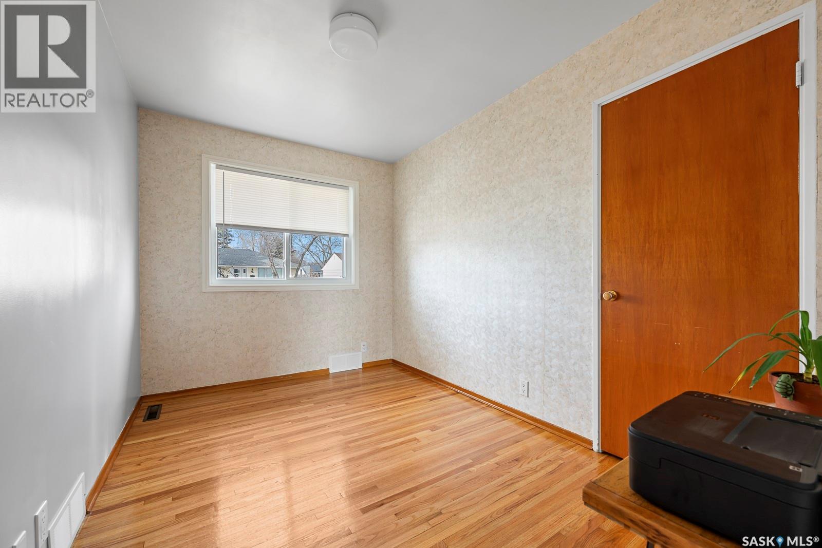 132 Mcnab Crescent, Regina, Saskatchewan  S4S 4B2 - Photo 16 - SK032369