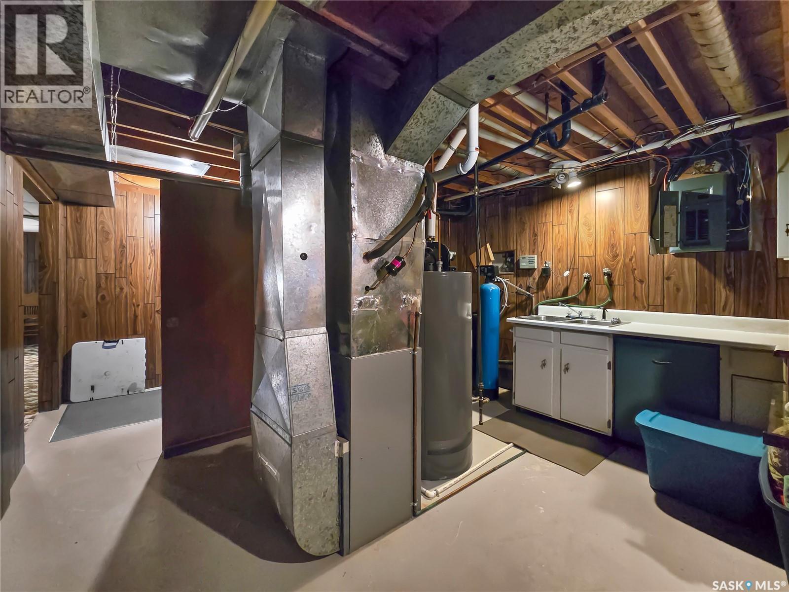 804 Robison Street, Indian Head, Saskatchewan  S0G 2K0 - Photo 19 - SK032355