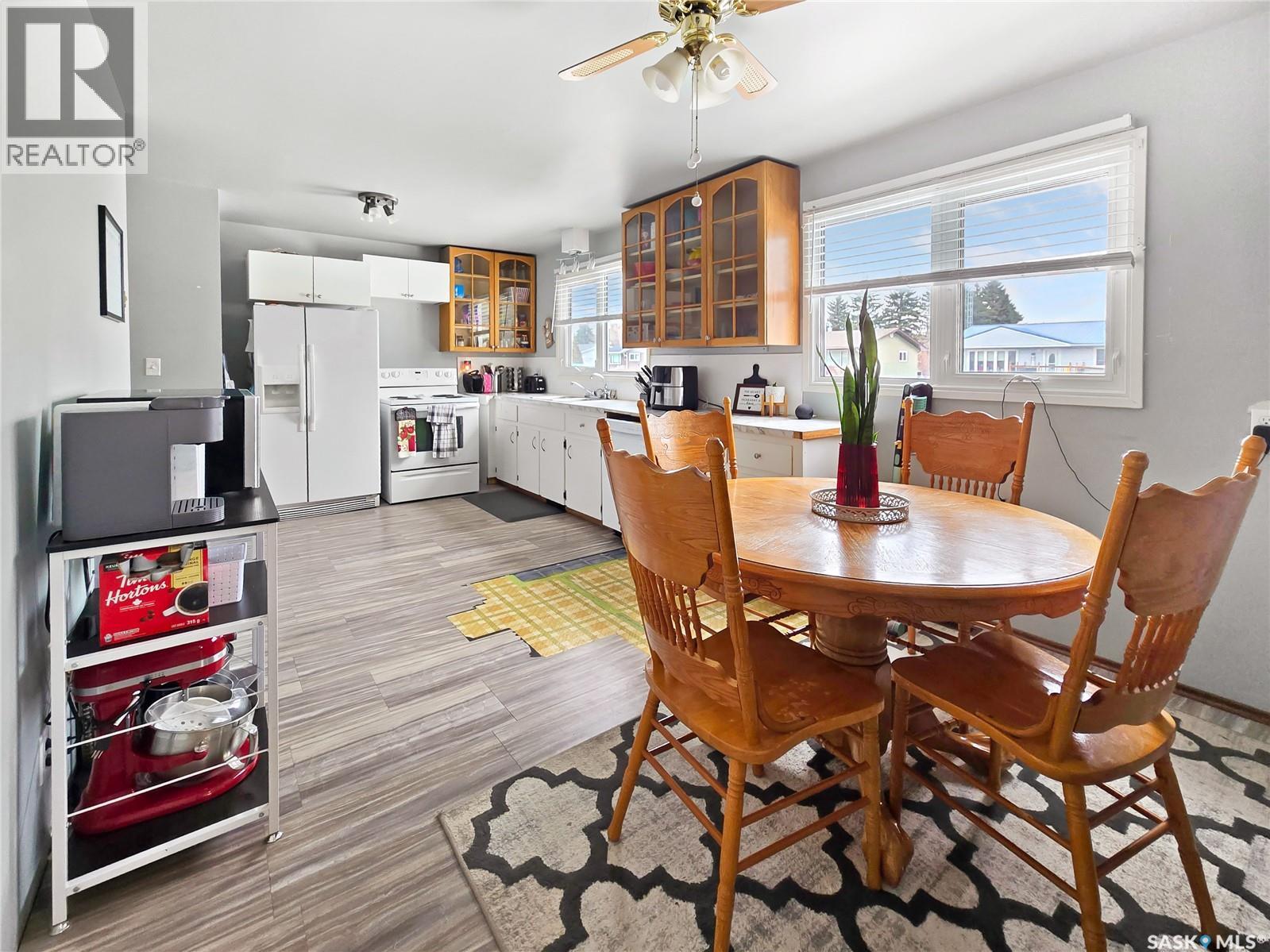 804 Robison Street, Indian Head, Saskatchewan  S0G 2K0 - Photo 5 - SK032355