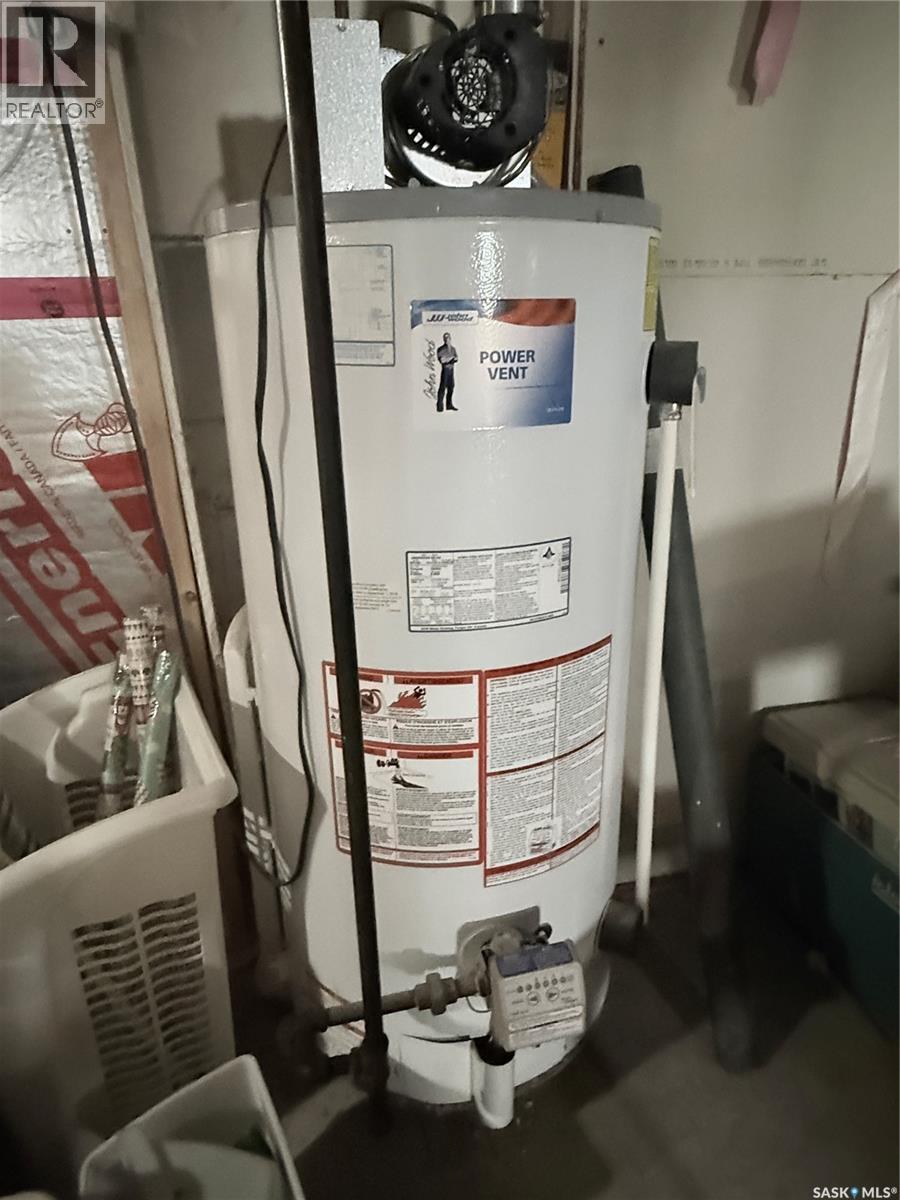 326 5th Avenue W, Melville, Saskatchewan  S0A 2P0 - Photo 24 - SK032353