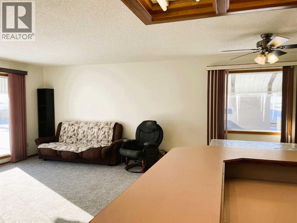 10508 104 Street, Fairview, Alberta  T0H 1L0 - Photo 14 - A2298275